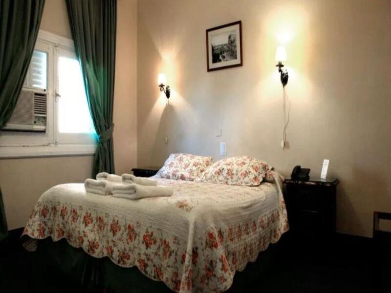 Colonial Hotel 3*