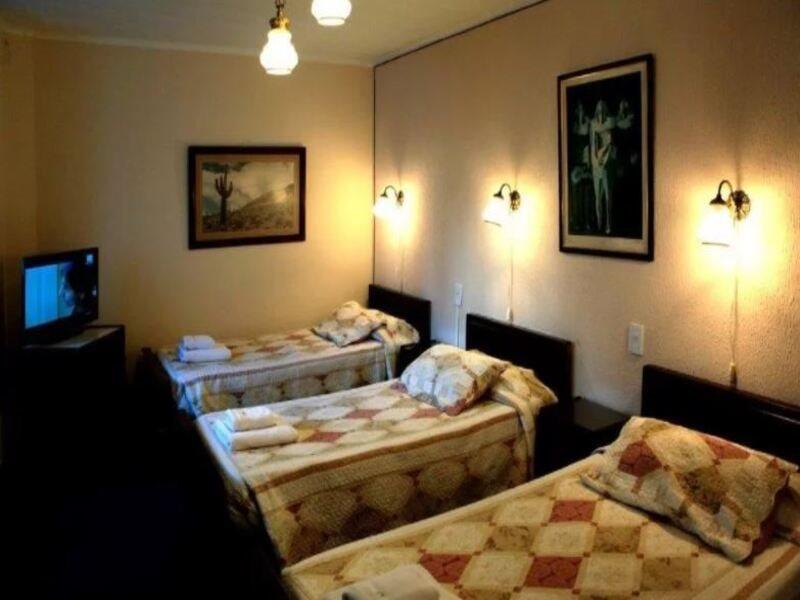 Colonial Hotel