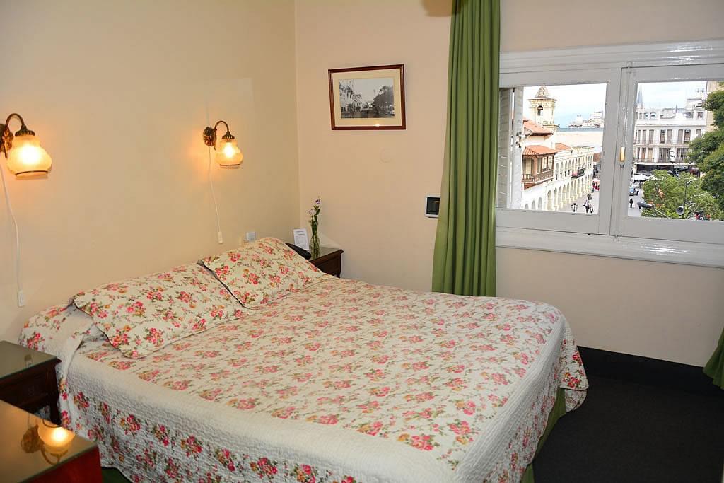 Hotel Colonial